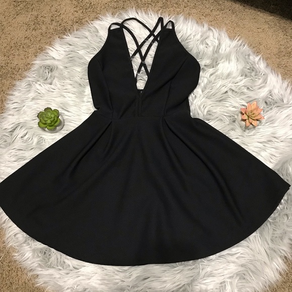 Windsor Dresses & Skirts - Windsor little Black Dress